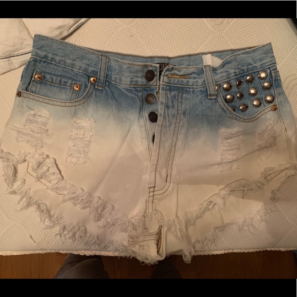 High wasted Jean shorts